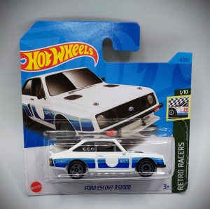 FORD ESCORT RS2000