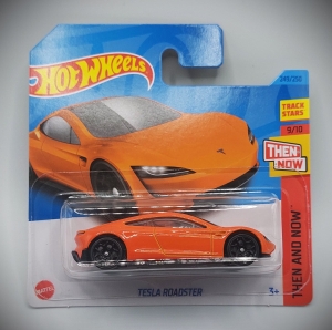 TESLA ROADSTER