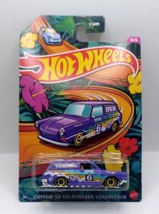 CUSTOM '69 VOLKSWAGEN SQUAREBACK