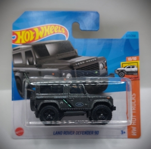 LAND ROVER DEFENDER 90