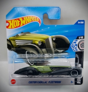 CUSTOM CADILLAC FLEETWOOD