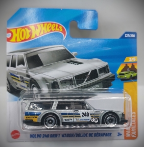 VOLVO 240 DRIFT WAGON/BOLIDE DE DERAPAGE