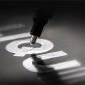 molotow-liquid-chrome-marker-1mm (1).jpg