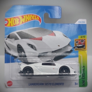 LAMBORGHINI SESTO ELEMENTO